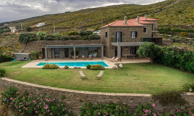 Andros Town Villa | Vues majestueuses d'Andros