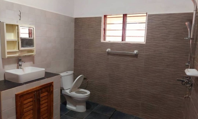 Ouidah Maison | Majestueuse villa tradi moderne