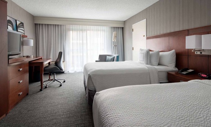 El Segundo Hôtel | Make Your Trip More Enjoyable! 2 Comfortable Units, Pets are Allowed