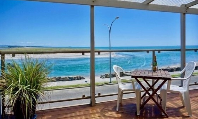 Maketu Maison | Tour de guet Maketu Beach Front
