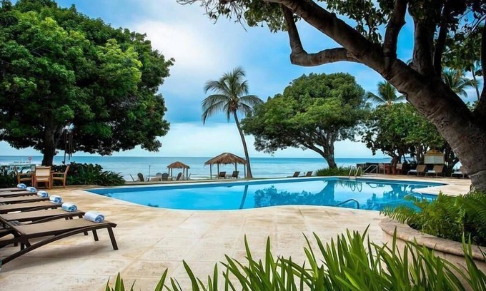 Carenero Appartement | Making The Best Memories Along The Way! 2 Relaxing Units, Free Parking, Pools