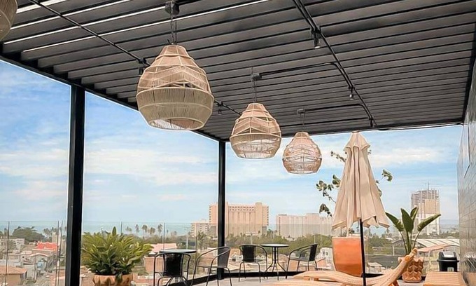 Lazaro Cardenas Hôtel | Mako 54