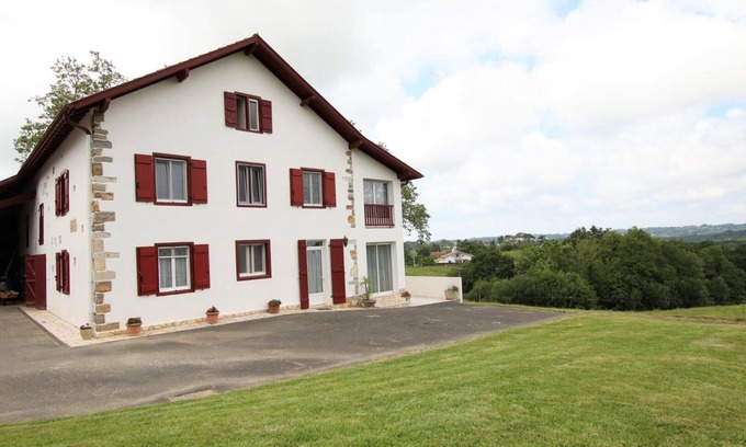 Arbonne Maison | MALIANIA - ARBONNE - Gîte