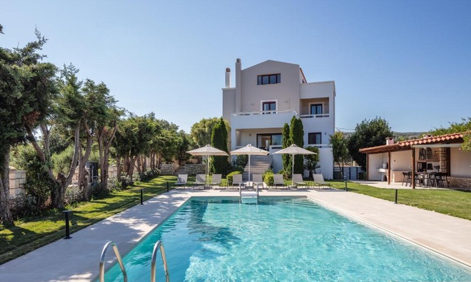 Skouloufia Villa | Malvasia Villa