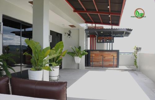 Tagbilaran Maison | Mamay's Homestay