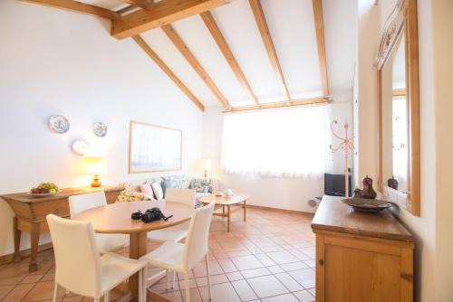 Trento Old Town Appartement | Manci Apartments by Hotel America