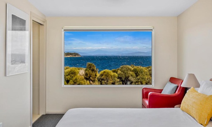 Alonnah Maison | Manfield Seaside Bruny Island