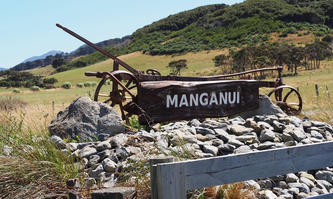 Western Lake Cottage | Manganui Cottage - Western Lake, Wairarapa Sud