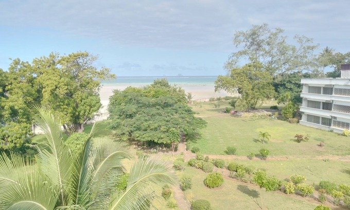 Mombasa Appartement | SUPERBE APPARTEMENT VUE SUR LA PLAGE