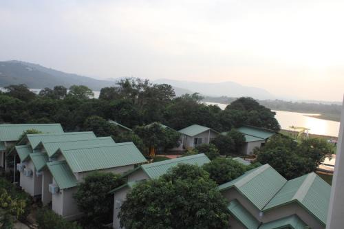 Pune Station Balnéaire | Mango Leaf Lake Resort