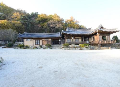 Bonghwa Maison | Manhoe Gotaek