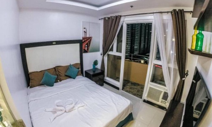 Barangay 670 Appartement | Manila Deluxe Room W Balcony 60% Discount This Month W Free Sauna & Pool Access