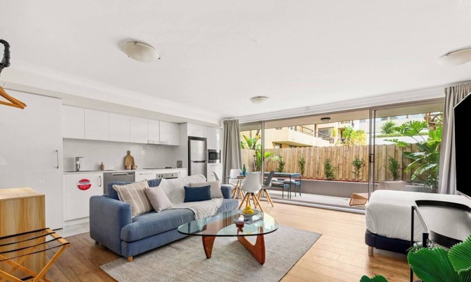 Manly Appartement | Manly Chic A Breezy Beachside Studio Retreat
