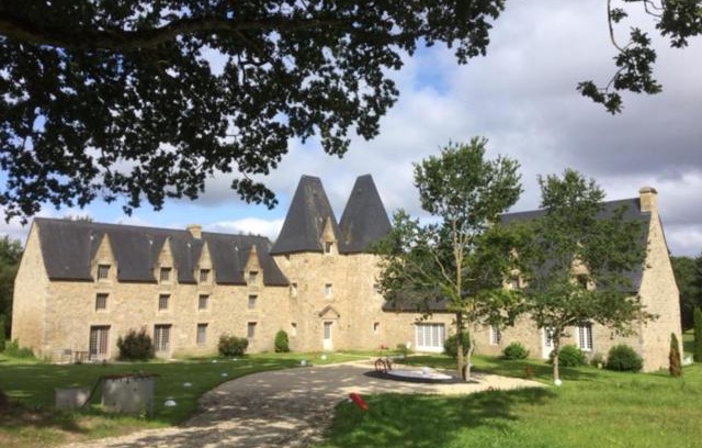 Combourg Maison | Manoir de Pléac entier (2 Gîtes)