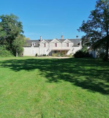 Langon Maison | Manoir gite 34 à 45 personnes 30 minutes zoo beauval, chambord, center parc