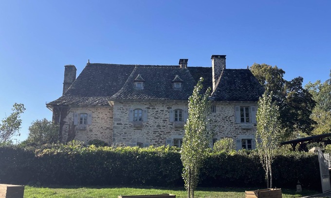 Chataigneraie Cantalienne Maison | Manoir Lacalmontie
