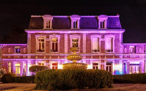 Masnieres Maison | Manoir le Louis XXI