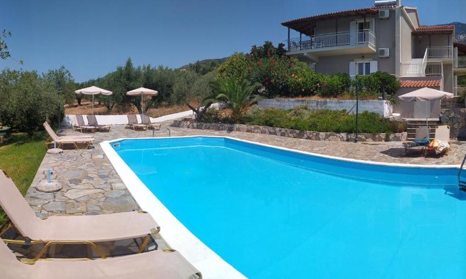 Leivathos Appartement | Manolia Studios