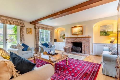 Tunstead Maison | Manor Farm House