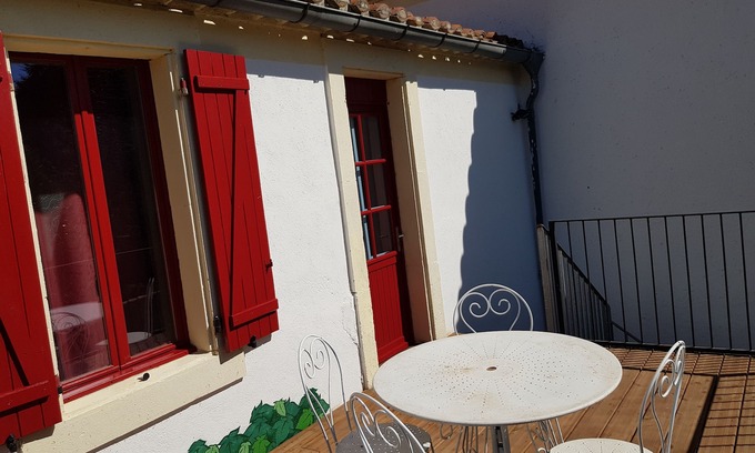 Pomas Appartement | MAISON DE MAÎTRE TRANFORMEE EN GITE