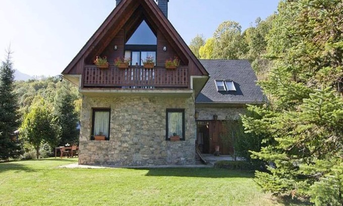 Vielha Villa | Demeure moderne avec sauna et jacuzzi à Vielha