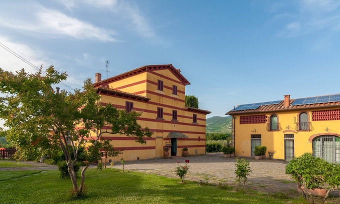 Pian di Sco Villa | Appartement panoramique près de Pian di Scò avec terrasse