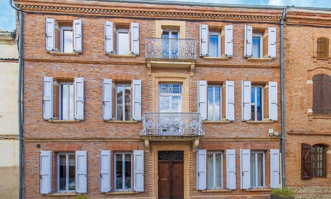 Buzet-sur-Tarn Villa | Maison de Maître avec Piscine Privée