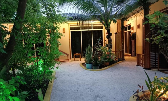 Dhangethi Maison | Manta Dhangethi