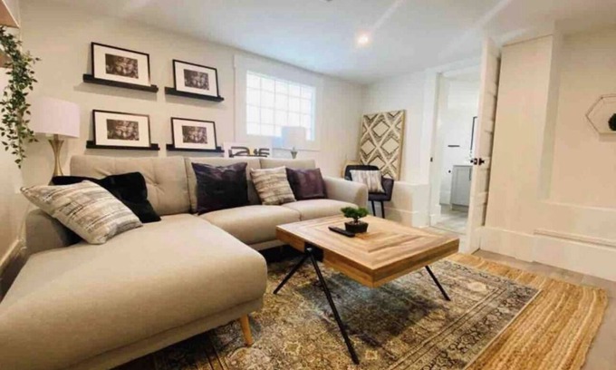 Kitsilano Hôtel | Maple beach house Garden suite