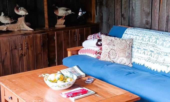 Attica Cabine | Maple Crest Cabin is a peaceful getaway from everyday life