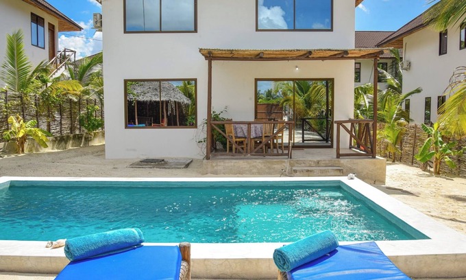 Bwejuu Villa | Maracuja Villa Zanzibar à 2 minutes de la plage!