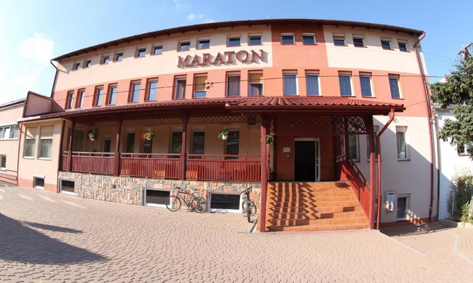 Lubenia Station Balnéaire | Maraton