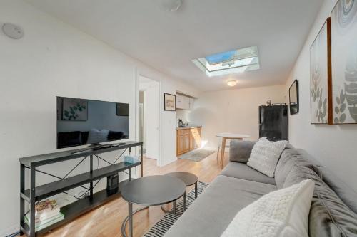 Downtown North Maison | # Marbella Lane -Cozy 1BR Studio in Palo Alto DWTN