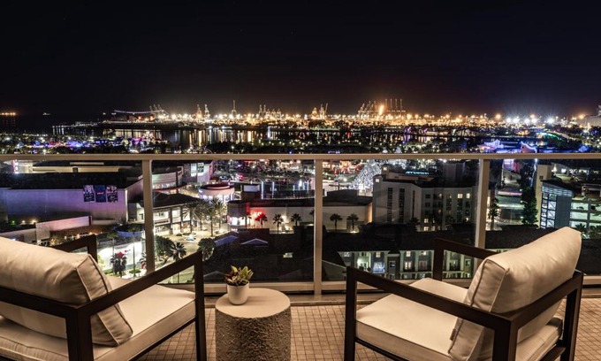 Waterfront Appartement | @ Marbella Lane - Luxurious 3BR Penthouse