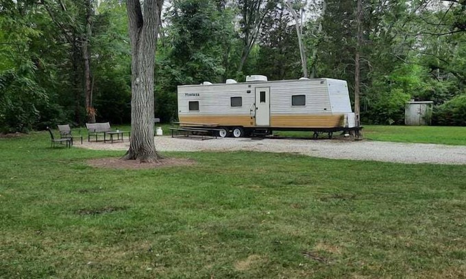 Marblehead Maison | Rock Harbor Cottages, Summers Retreat Camper avec quai gratuit sur East Harbor