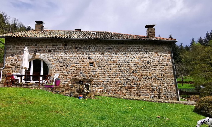 Marcols-les-Eaux Maison | MARCOL'ANGE DEMEURE EN ARDECHE - Capacité 12 personnes max.