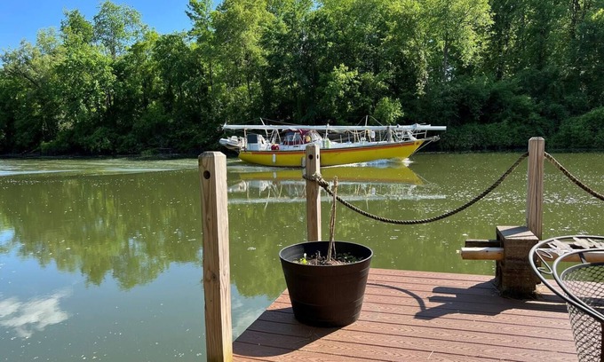 Marcy Appartement | Marcy 2BR UP on the Erie Canal!
