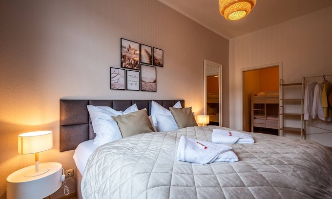 Gera Appartement | Maremar Apartments Familienidyll Boxspringbett Küche Waschen Parkplatz