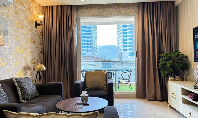 G-8 Sector Appartement | Margalla Vista - Luxury 2BR Apartment