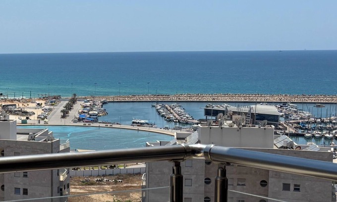 Ashdod Appartement | MARINA LUXURY APARTMENT WITH TERRACE EXCEPTIONAL SEA VIEW BEACH 3 MN