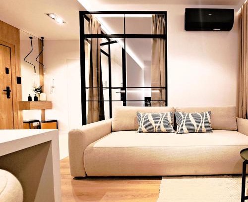 Ostroda Appartement | Marina Ostróda III - widok na jezioro, podziemny garaż, winda, klimatyzacja, wanna i prysznic, 2 łazienki, lux