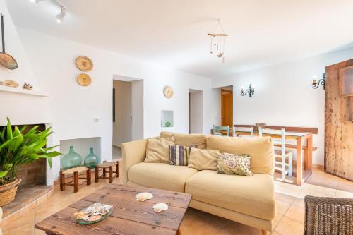 Campos Maison | Marina Ses Covetes