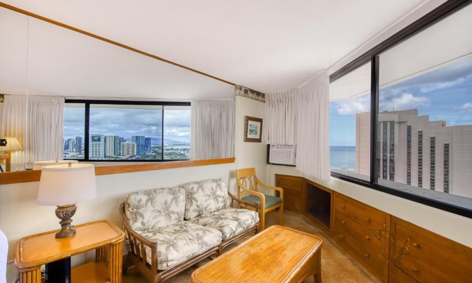 Waikiki Hôtel | Marina Tower 3702