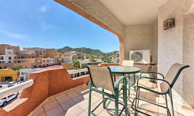 Centro Appartement | Marina View Cabo San Lucas Condo Less Than 1 Mile to Beach