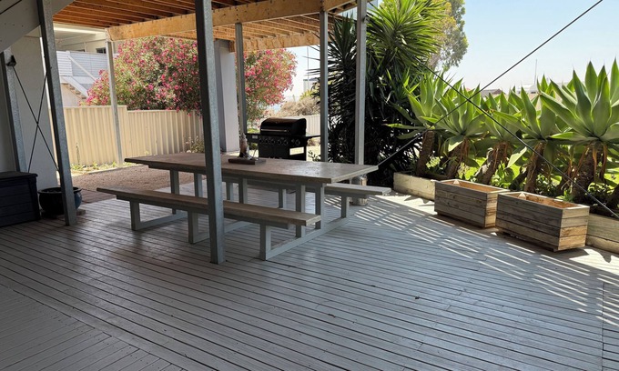 Port Vincent Appartement | Marine Parade Holiday Unit 1- 3 bedroom downstairs unit - Off Peak Special!