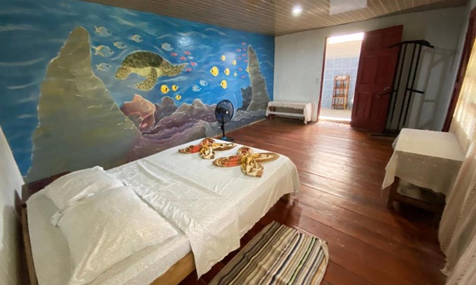 Drake Bay Maison | Mariposa Drake