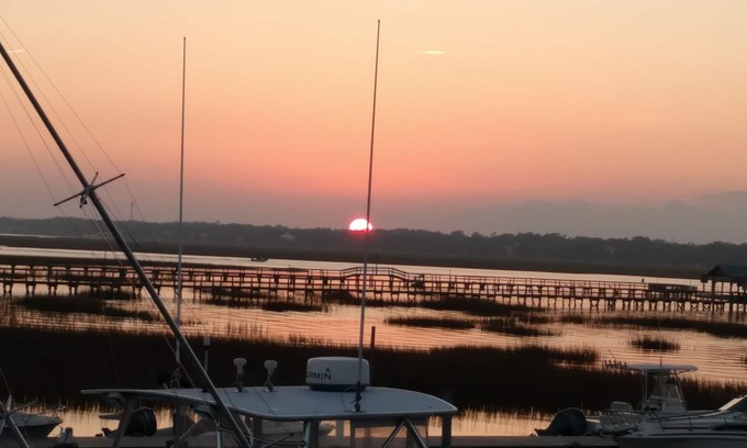Murrells Inlet Copropriété | Marlin Quay 2 BR, Marsh and Marina Views