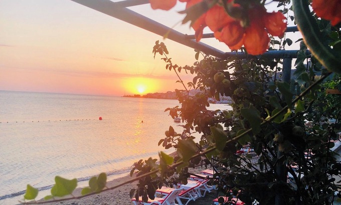 Marmara Appartement | Marmara Yali Evi - Direct Beachfront 1-Room-Apartment
