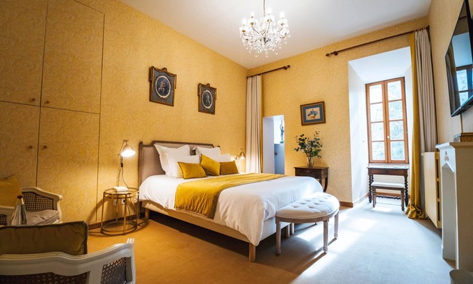 Filliere Maison | Château de Thorens - Chambre Marquise de Grollier