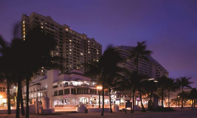 Central Beach Villa | Marriott Beachplace Towers: 2 chambres, 2 salles de bain